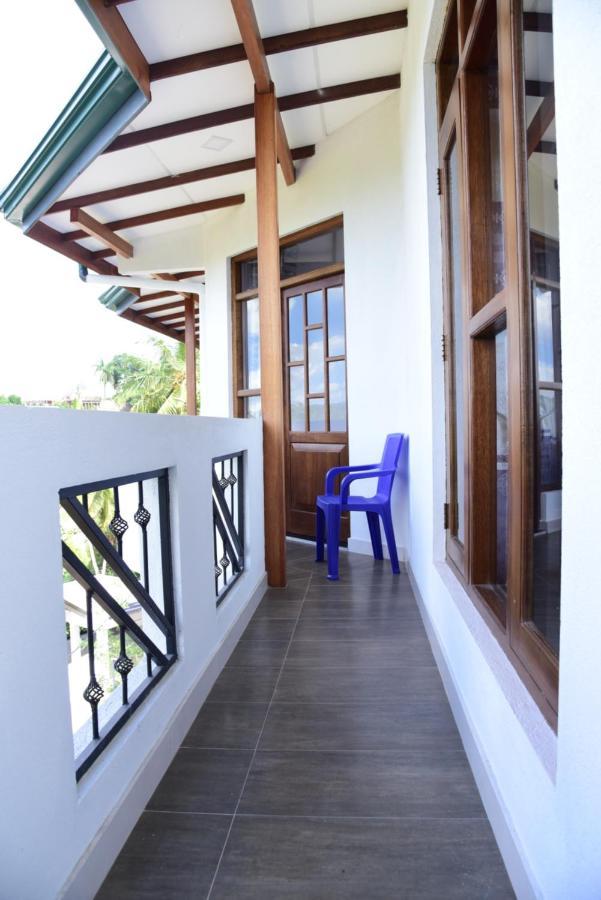 Saru Holiday Apartment - Up To 6 Guests Kandy Zewnętrze zdjęcie