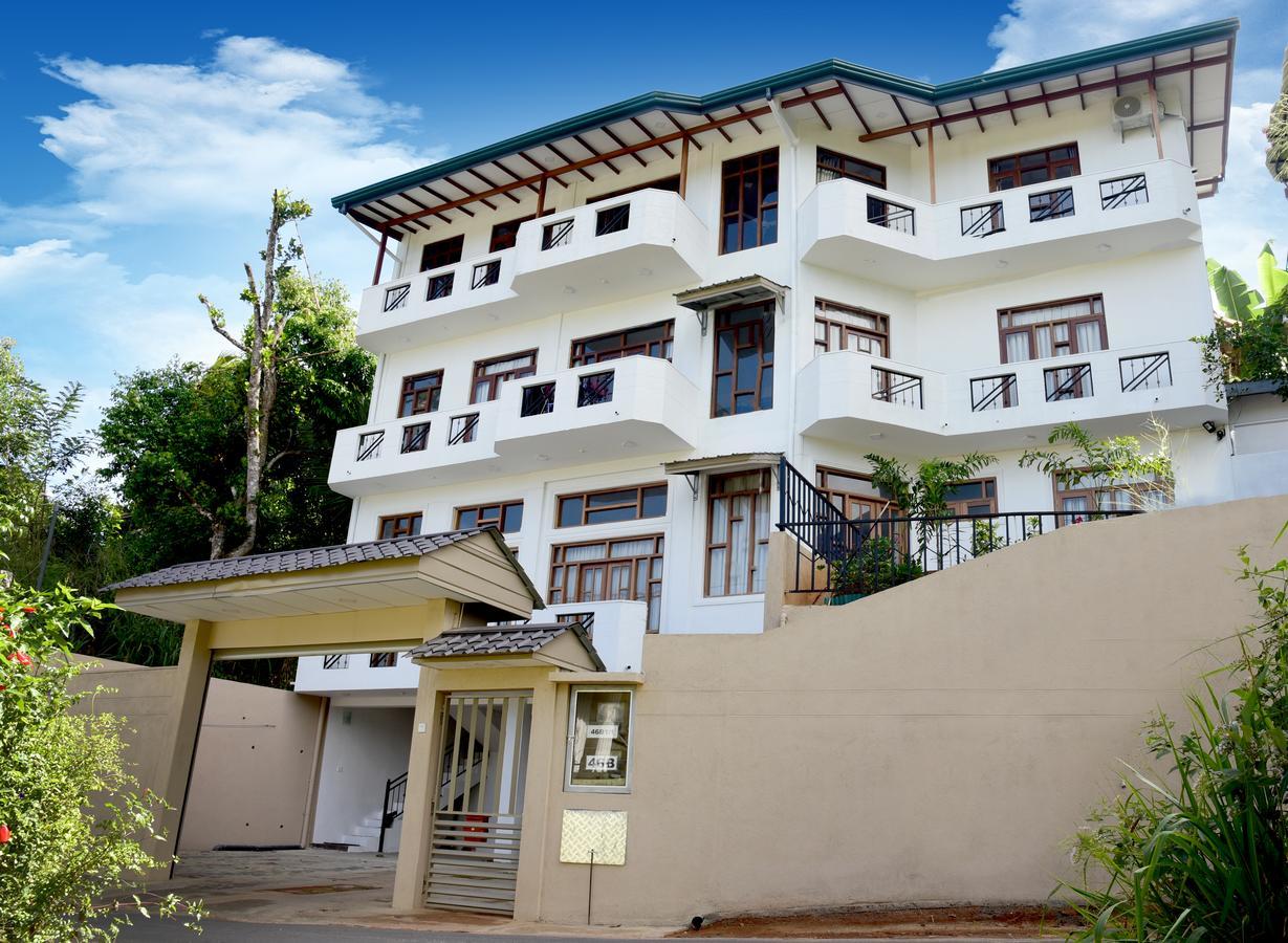 Saru Holiday Apartment - Up To 6 Guests Kandy Zewnętrze zdjęcie